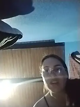 Emma stt online show from 06/17/26, 01:41