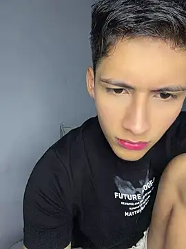 Snapshot of SantiLux_ chatting on 07/19/26, 02:26 SantiLux online show from 07/19/26, 02:26