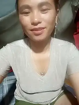 Snapshot of chychy113 chatting on 07/24/26, 12:36 chychy113 online show from 07/24/26, 12:36