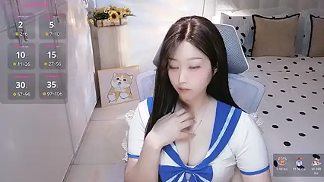 Angelucky- online show from 08/02/26, 07:45