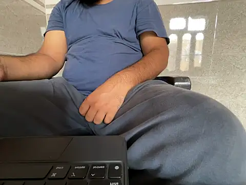 Snapshot of virginboyjammu chatting on 08/05/26, 08:28 virginboyjammu online show from 08/05/26, 08:28