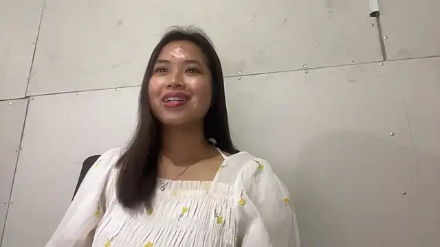 Snapshot of StasiaYavorsky chatting on 06/19/26, 12:37 StasiaYavorsky online show from 06/19/26, 12:37