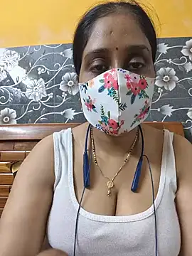 Snapshot of Garimaa_Cherry chatting on 06/27/26, 07:52 Garimaa Cherry online show from 06/27/26, 07:52