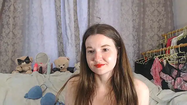 Snapshot of ChloeBrooklyn chatting on 06/19/26, 09:24 ChloeBrooklyn online show from 06/19/26, 09:24