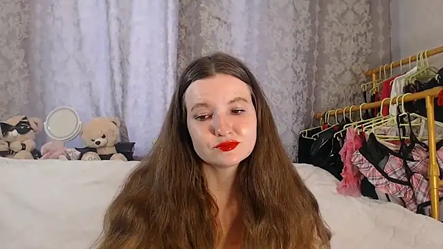 Snapshot of ChloeBrooklyn chatting on 07/01/26, 12:07 ChloeBrooklyn online show from 07/01/26, 12:07