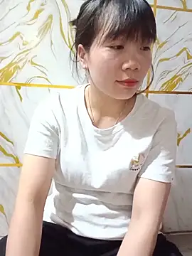 Em xinh05 online show from 06/17/26, 03:02