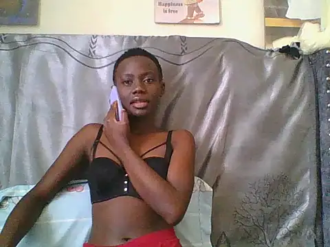 Snapshot of Tish_Leylah chatting on 06/30/26, 10:38 Tish Leylah online show from 06/30/26, 10:38