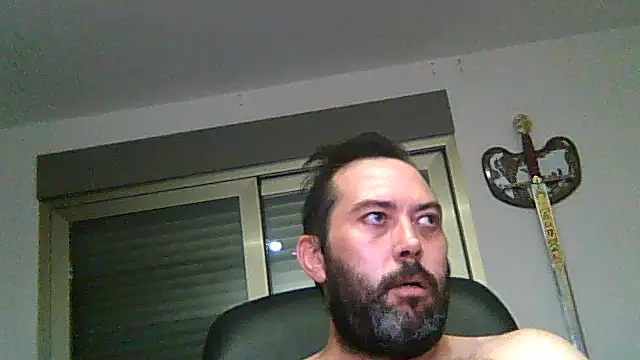 Snapshot of SirFrankonde chatting on 06/22/26, 03:58 SirFrankonde online show from 06/22/26, 03:58