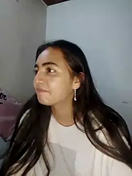 Snapshot of Julia_valentina chatting on 07/25/26, 04:21 Julia valentina online show from 07/25/26, 04:21
