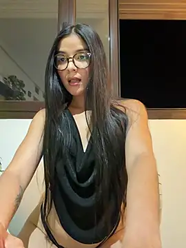 Ivyglow online show from 06/27/26, 10:37