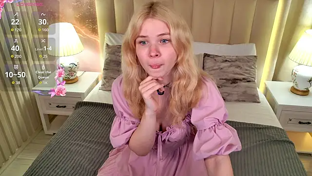 ChloeWells online show from 07/08/26, 03:33