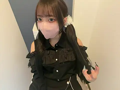 Snapshot of ohuton_love chatting on 08/02/26, 06:45 ohuton love online show from 08/02/26, 06:45