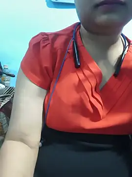 sexy-pari8 online show from 06/20/26, 06:44