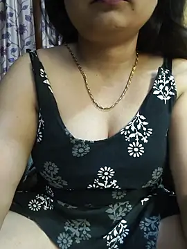 sexy-pari8 online show from 07/21/26, 05:48