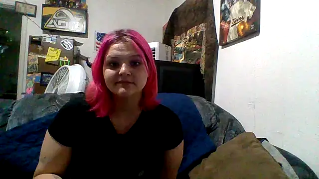 Elliebellie1 online show from 07/02/26, 07:42