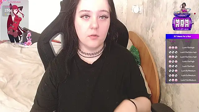 Snapshot of your_8a8y chatting on 08/06/26, 03:41 your 8a8y online show from 08/06/26, 03:41