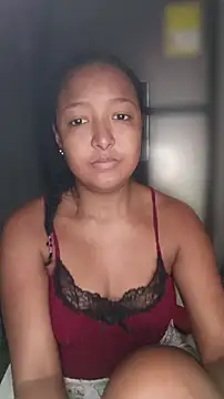 Snapshot of HeLiSa69ebony chatting on 06/18/26, 07:40 HeLiSa69ebony online show from 06/18/26, 07:40