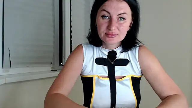 Snapshot of KimmmyVelour chatting on 07/07/26, 08:57 KimmmyVelour online show from 07/07/26, 08:57