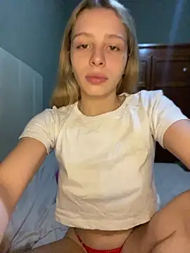 CatalinaArgentina online show from 07/15/26, 10:48
