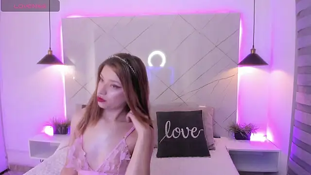 Snapshot of Sally_candy_ chatting on 07/18/26, 03:33 Sally candy online show from 07/18/26, 03:33