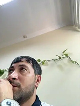 Snapshot of Elnur_464 chatting on 07/09/26, 08:18 Elnur 464 online show from 07/09/26, 08:18