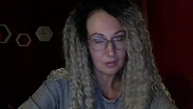 Snapshot of Solenyavo chatting on 06/24/26, 07:46 Solenyavo online show from 06/24/26, 07:46
