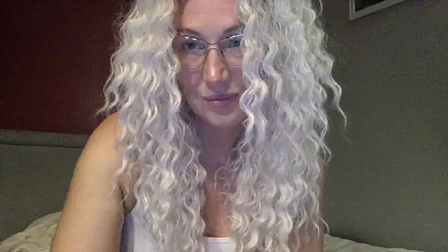 Snapshot of Solenyavo chatting on 07/10/26, 08:33 Solenyavo online show from 07/10/26, 08:33
