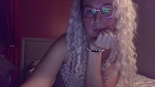 Snapshot of Solenyavo chatting on 08/08/26, 10:12 Solenyavo online show from 08/08/26, 10:12