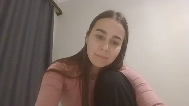 Snapshot of Vanelleda chatting on 07/11/26, 06:32 Vanelleda online show from 07/11/26, 06:32