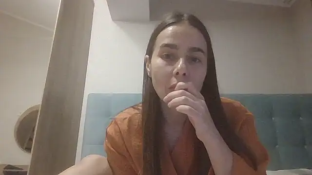 Snapshot of Vanelleda chatting on 07/22/26, 04:32 Vanelleda online show from 07/22/26, 04:32