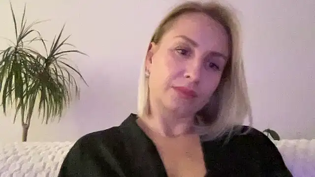 Delissaxx online show from 06/22/26, 07:11