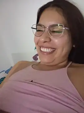 Snapshot of AnahTaylor chatting on 07/07/26, 06:47 AnahTaylor online show from 07/07/26, 06:47