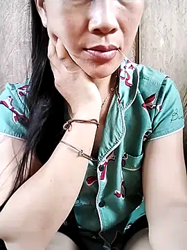 Snapshot of Myy_sexy chatting on 07/30/26, 04:11 Myy sexy online show from 07/30/26, 04:11
