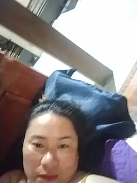 Lily Trinh online show from 06/22/26, 04:26