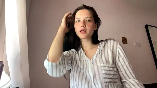 Snapshot of RoseDiebol chatting on 06/26/26, 10:41 RoseDiebol online show from 06/26/26, 10:41