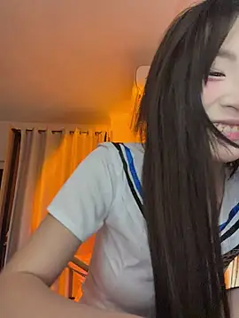 Snapshot of Uugirl00 chatting on 07/15/26, 10:53 Uugirl00 online show from 07/15/26, 10:53