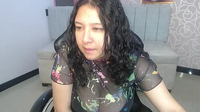 Snapshot of Isla_ch chatting on 07/10/26, 08:00 Isla ch online show from 07/10/26, 08:00