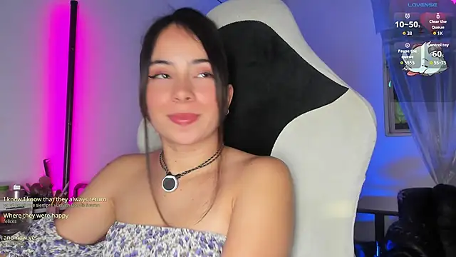 Snapshot of aishellyng20_ chatting on 07/01/26, 04:03 aishellyng20 online show from 07/01/26, 04:03