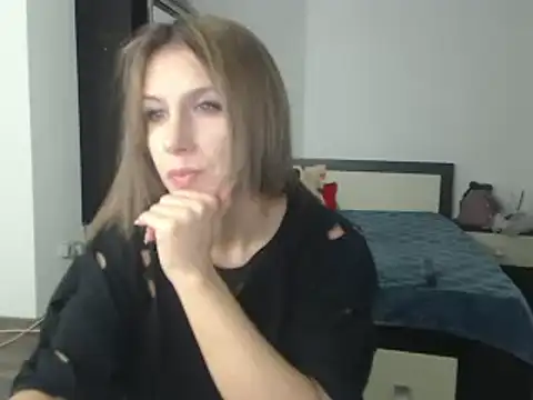Snapshot of DedeSibel chatting on 02/22/25, 05:35 DedeSibel online show from 02/22/25, 05:35