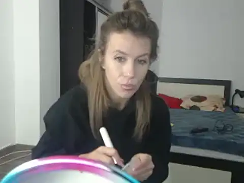 Snapshot of DedeSibel chatting on 02/24/25, 08:49 DedeSibel online show from 02/24/25, 08:49