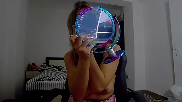 DedeSibel online show from 11/23/25, 11:54