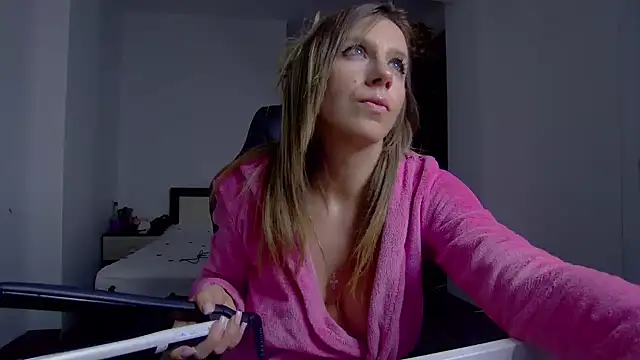 DedeSibel online show from 04/05/26, 04:59