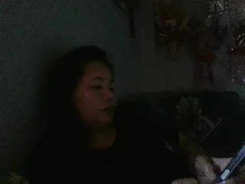 Snapshot of steffani_love chatting on 06/25/26, 05:34 steffani love online show from 06/25/26, 05:34