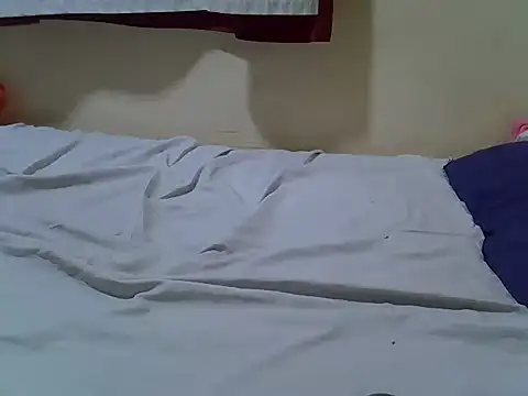 Snapshot of prettie_lily chatting on 07/01/26, 11:01 prettie lily online show from 07/01/26, 11:01