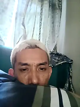 assyemluver online show from 02/28/26, 11:39