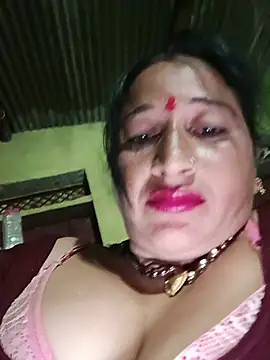 Snapshot of Sonakshi_sinha143 chatting on 07/10/26, 05:37 Sonakshi sinha143 online show from 07/10/26, 05:37