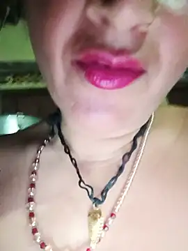 Snapshot of Sonakshi_sinha143 chatting on 07/12/26, 05:26 Sonakshi sinha143 online show from 07/12/26, 05:26