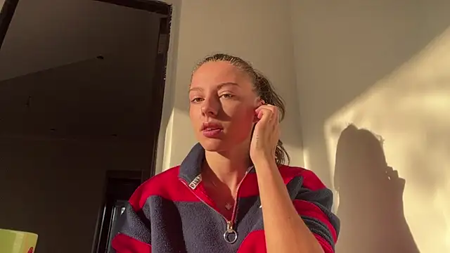 Monicaqte online show from 07/20/26, 04:05