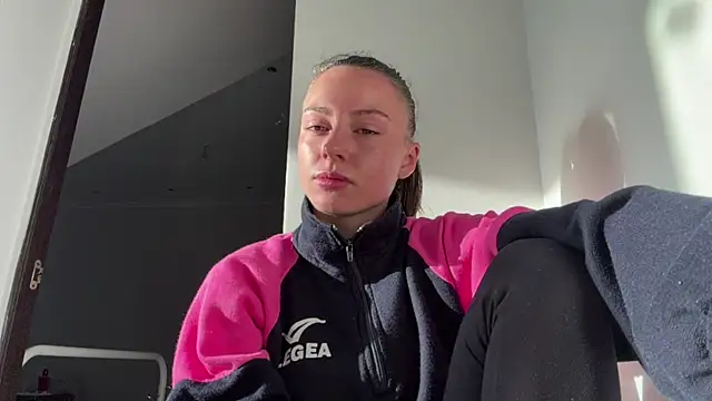 Monicaqte online show from 07/27/26, 04:19
