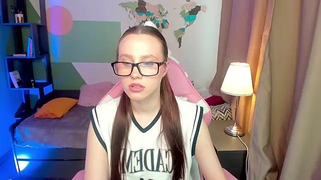 Snapshot of Bella_Sage chatting on 07/04/26, 05:46 Bella Sage online show from 07/04/26, 05:46